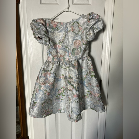 Small blue dress, size small. The brand is sugar Thrillz - Picture 2 of 4